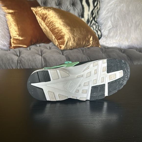 Nike Huarache run (GS) us size 7 - Picture 8 of 16